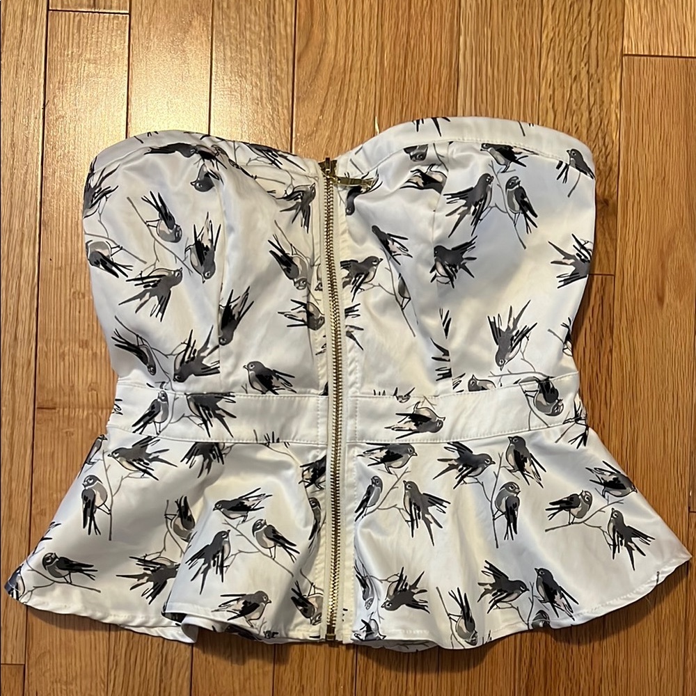 Forever 21 White and Black Bird Print Crop Top